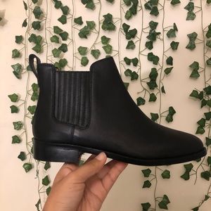 NWOT Madewell The Ainsley Chelsea Boot